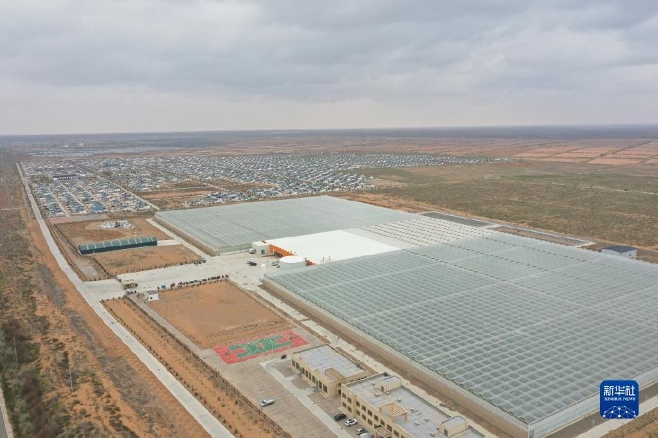 Smart speakers, is walking in the smart