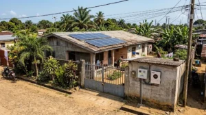 WOW2000 Illustration — Choose a self-consumption solar kit from Owendo